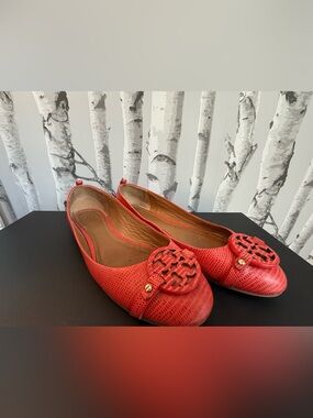 Tory Burch Red Textured Leather Logo Ballet Flats